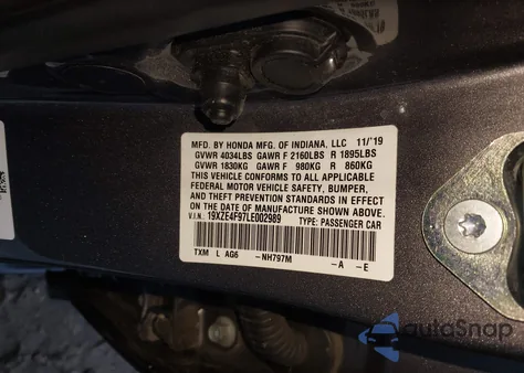 2020 Honda Insight Touring z USA, uszkodzony, nr VIN 19XZE4F97LE002989